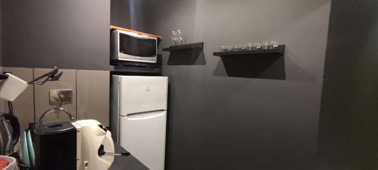 Dimora Delle Acacie Roma Apartment Bagian luar foto