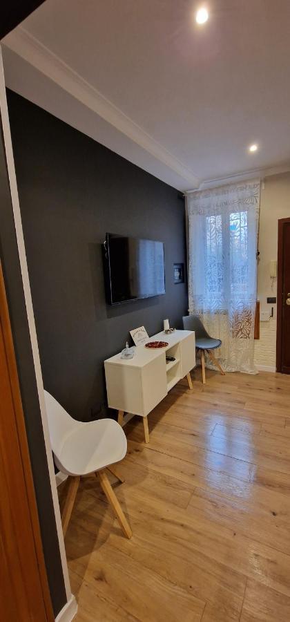 Dimora Delle Acacie Roma Apartment Bagian luar foto