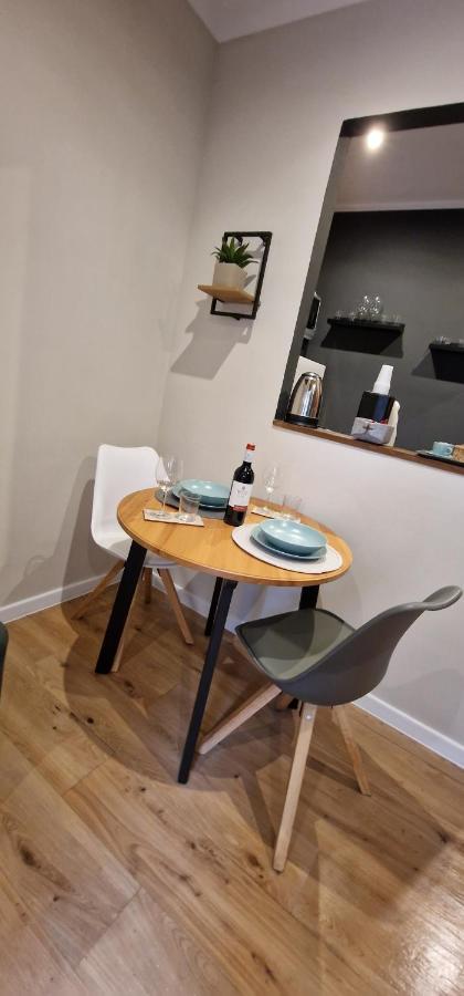 Dimora Delle Acacie Roma Apartment Bagian luar foto
